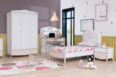cameretta bambina con armadio comodino scrivania in legno bianco e rosa letto con testiera in tessuto decorato con cigno 