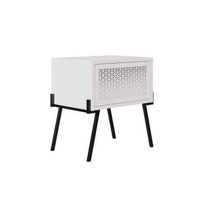 Comodino in legno bianco con anta a ribalta incisa e gambe in metallo nero cm 48x34x51h