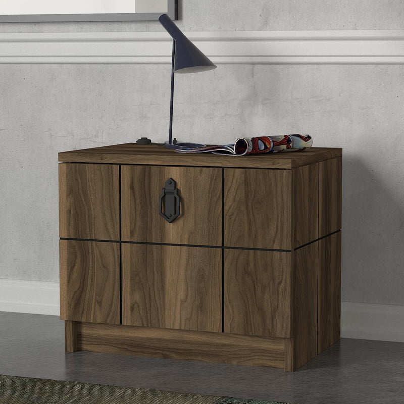 comodino con anta a ribalta in legno noce decorazione con linee nere