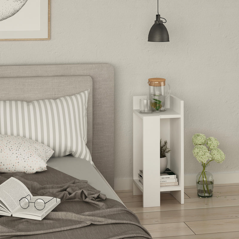 comodino alto moderno da camera con ripiano in legno bianco opaco