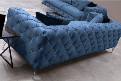 Divano a 3 posti imbottito con effetto capitonnè cm 237x90x73h - vari colori