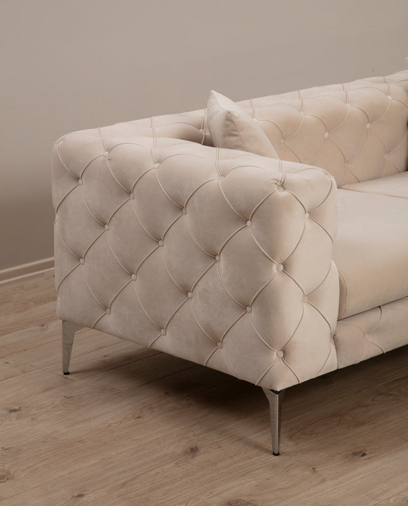 Divano a 3 posti imbottito con effetto capitonnè cm 237x90x73h - vari colori