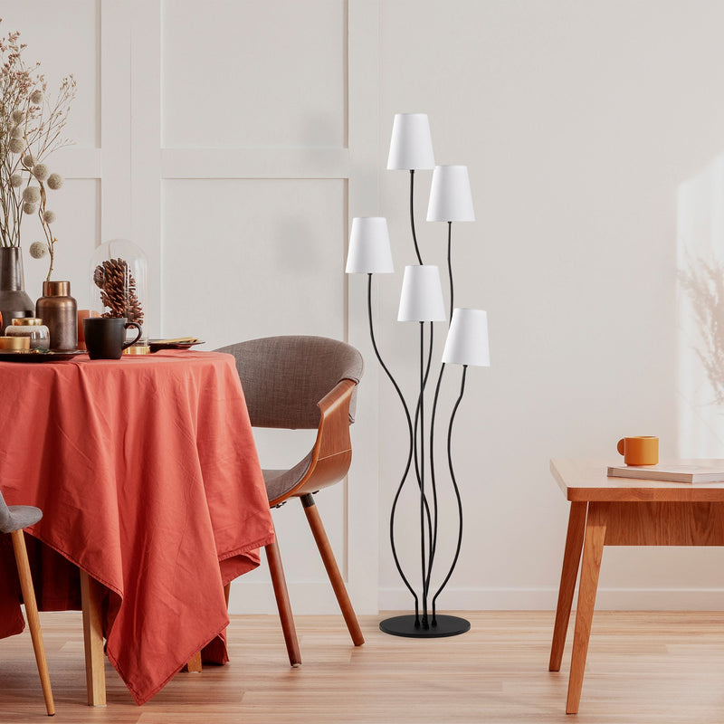 lampada da terra moderna struttura in metallo colore nero con 5 paralumi in tessuto bianco