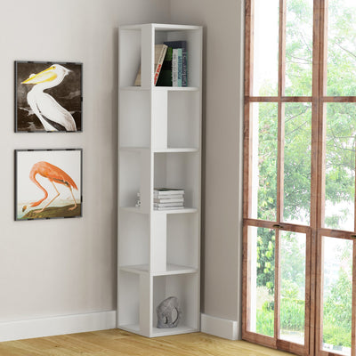 Libreria ad angolo in stile moderno in legno color bianco opaco, divisa in 5 vani a giorno, design geometrico. Dimensioni cm 34x34x161h