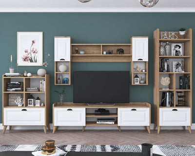 Parete attrezzata con mobile porta TV libreria mensola e mobiletto noce e bianco