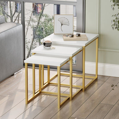 Set da 3 Tavolino quadrato basso in metallo dorato piano in legno bianco