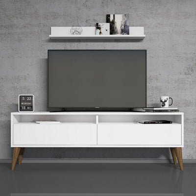 parete moderna piccola con mobile tv e mensola in legno bianco gambe colore naturale