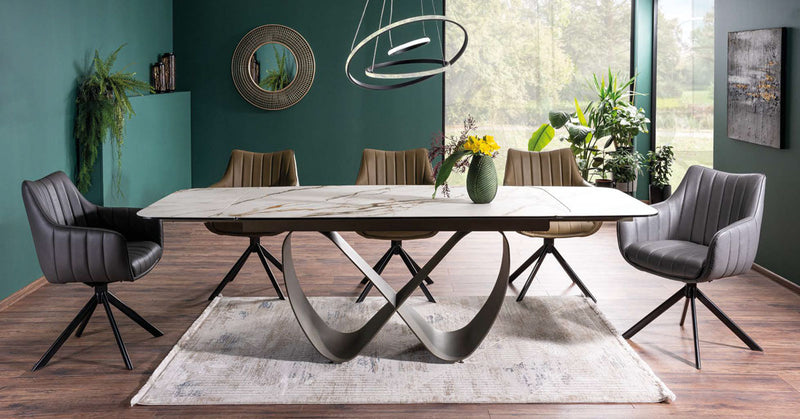 tavolo moderno allungabile piano in ceramica marmo bianco base in metallo marrone