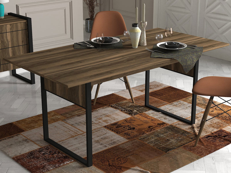 tavolo da pranzo fisso stile industriale in legno e metallo