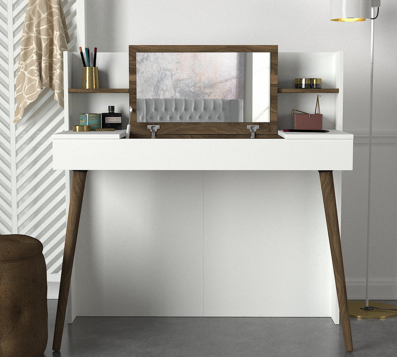 Toeletta per il trucco moderna in legno, finitura noce scuro opaco e bianco opaco. Specchio rettangolare richiudibile, scomparti e 2 mensole laterali. Dimensioni cm 116x52x120h 