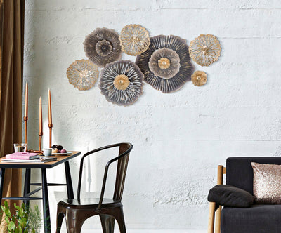 Pannello da parete decorativo in metallo 3D design moderno cm 96x5x51h