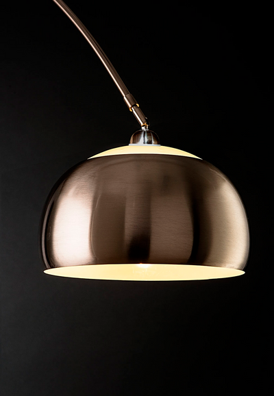 Lampada ad arco moderna in metallo satinato e base in marmo colore nero