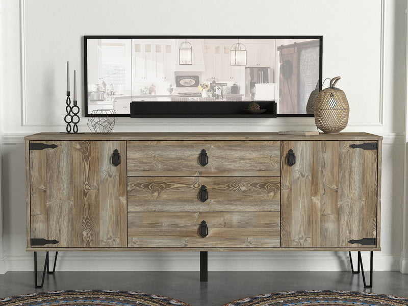 Composizione per ingresso e soggiorno formato da un mobile buffet a 3 cassetti centrali 2 ante laterali in legno finitura rovere vintage opaco e gambe in metallo, cm 180x45x78h. Specchio incluso rettangolare da parete con mensola integrata, color nero opaco cm 132x45h