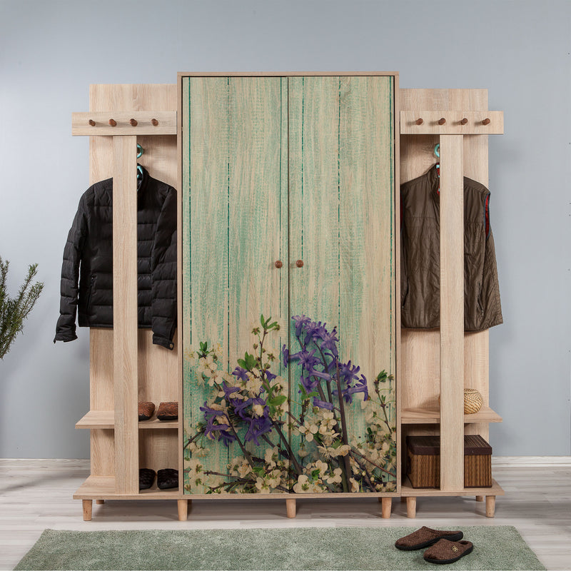 Mobile ingresso alto a due ante con fantasie e appendiabiti. In legno