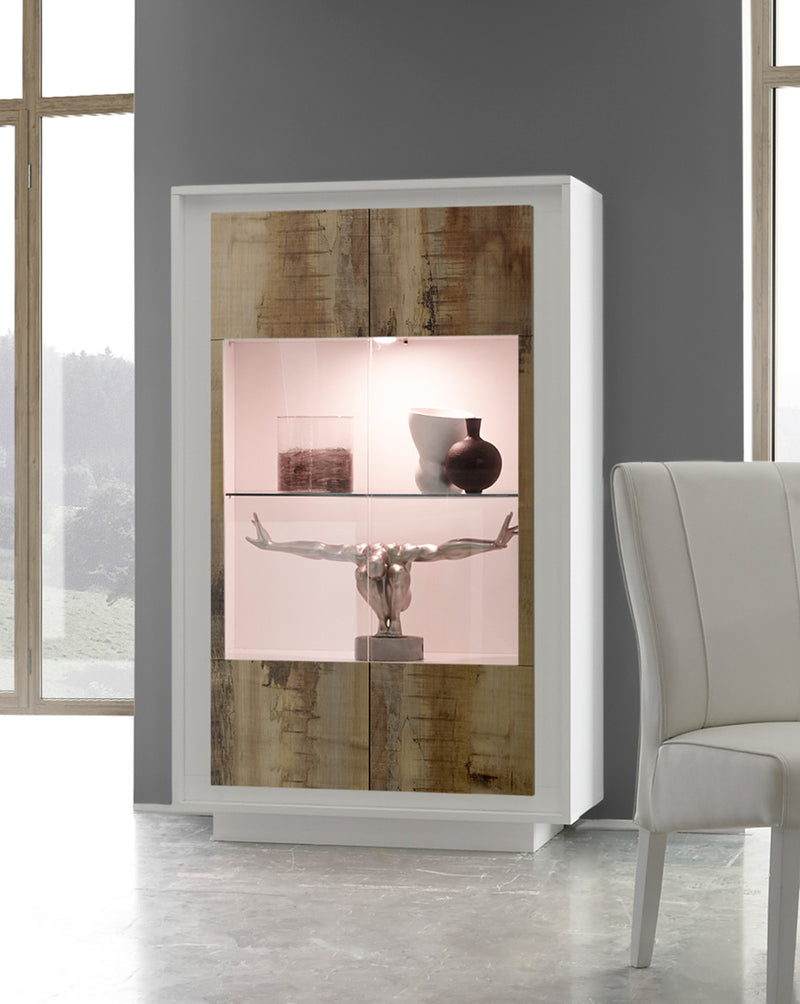 Chantal - Vetrina design moderno da salotto con ripiano in vetro cm 106x50x171h - vari colori