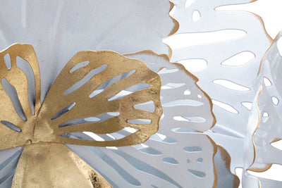 Pannello decorativo con fiori traforati in metallo 3D oro e bianco cm 148x11x78h