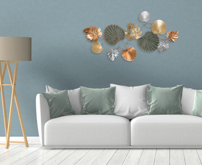 Decorazione a parete in metallo 3D con foglie colorate cm 117x4x62h