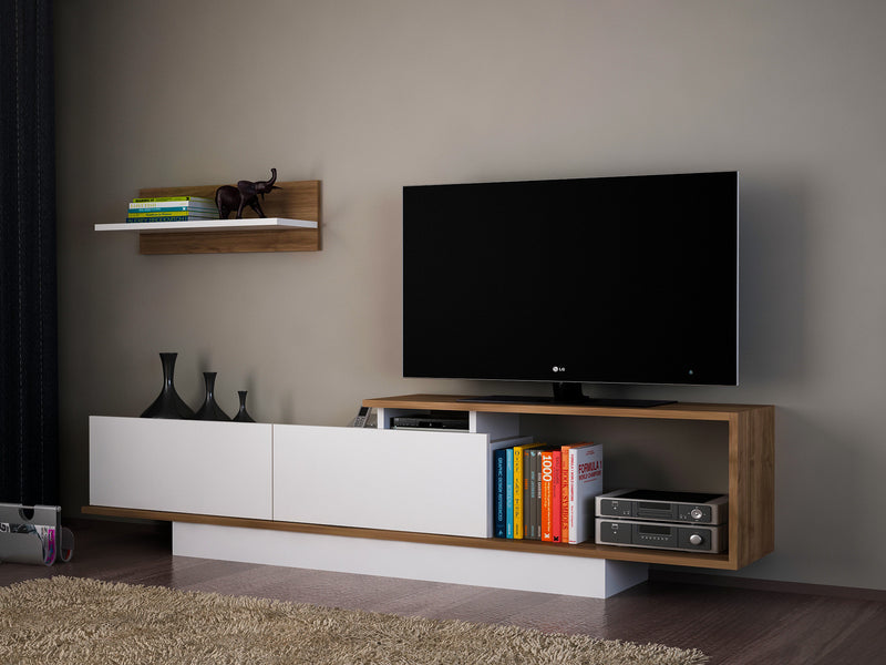 Parete attrezzata in legno stile moderno con mobile tv a 2 ante a ribalta e due vani a giorno di diversa dimensione, con mensola da parete. Composizione geometrica per soggiorno