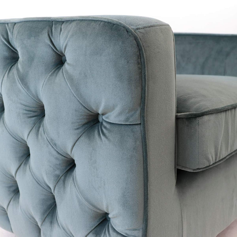 Poltrona classica tonda in legno massello rivestita in velluto colore petrolio cm 80x74x65h