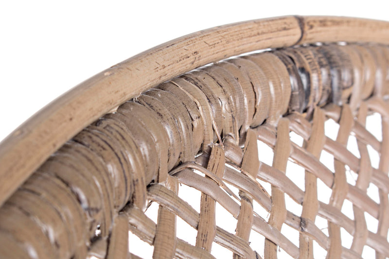 poltrona classica in rattan colore naturale
