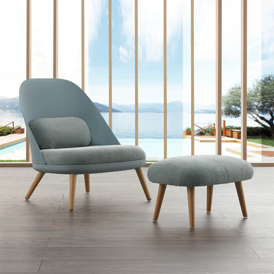 Poltrona design imbottita struttura in polipropilene e legno cm 70x66x75h - vari colori