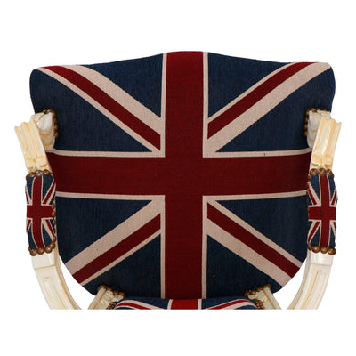 poltrona barocco in legno colore bianco con bandiera inglese
