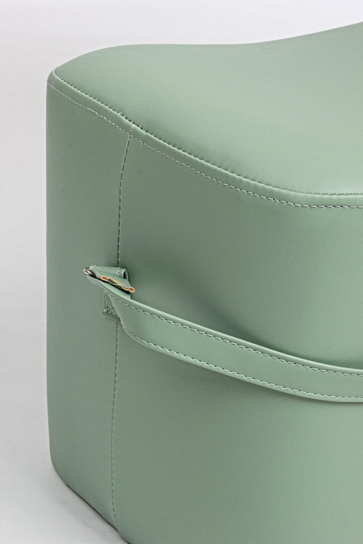 pouf moderno in similpelle con manico colore verde