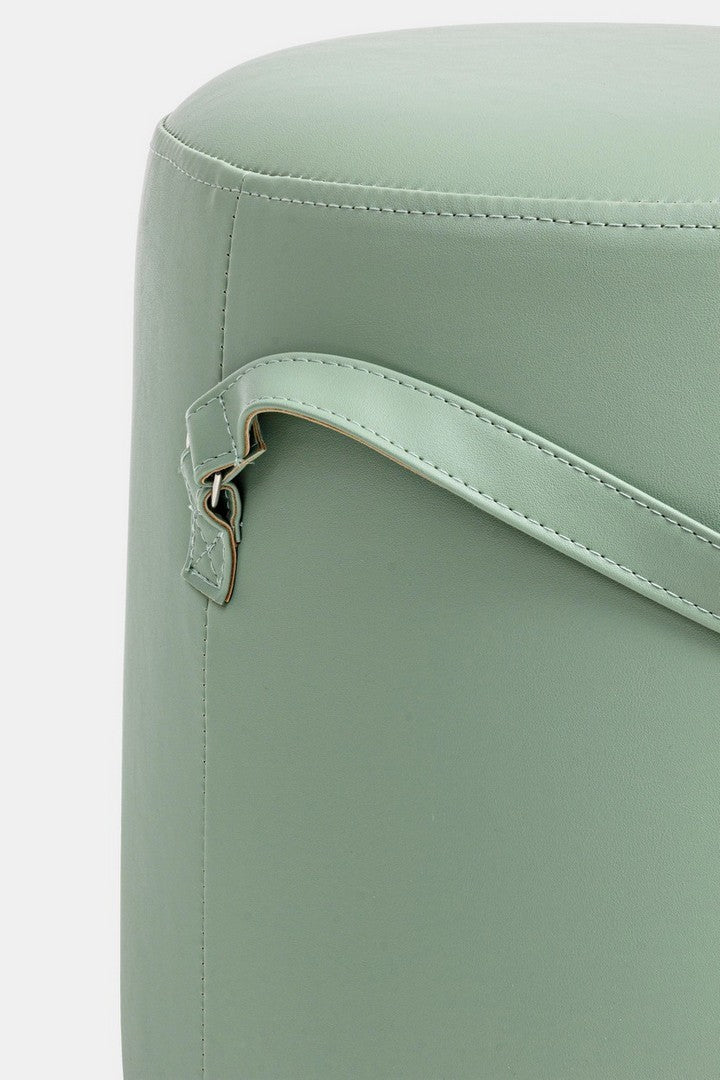 Pouf rotondo imbottito rivestito in similpelle con maniglia cm Ø 36x43h - vari colori