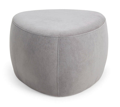 pouf triangolo imbottito rivestito in velluto grigio