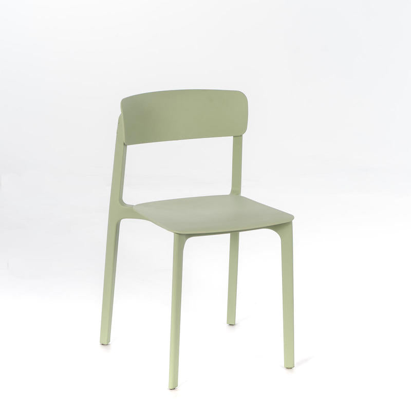 Set da 4 Sedia in polipropilene per esterno moderna cm 41x46x79h - vari colori