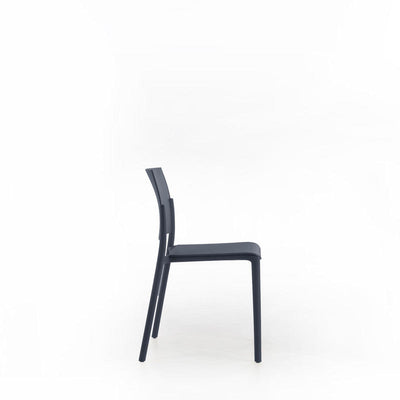sedia moderna in polipropilene colore grigio scuro