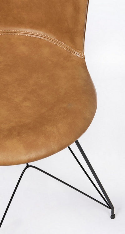 sedia vintage in similpelle colore cuoio base in acciaio nero