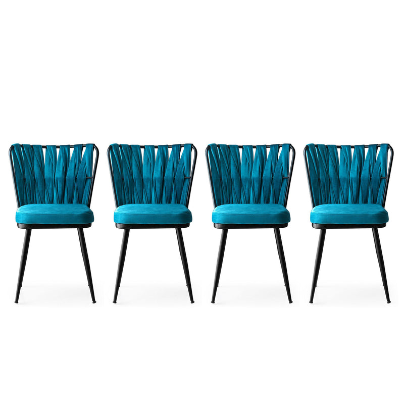 Set da 4 sedie dal design moderno, struttura in metallo lucido e tessuto effetto velluto color ciano brillante, intelaiatura particolare sullo schienale. Dimensioni singola sedia cm 43x82x43h