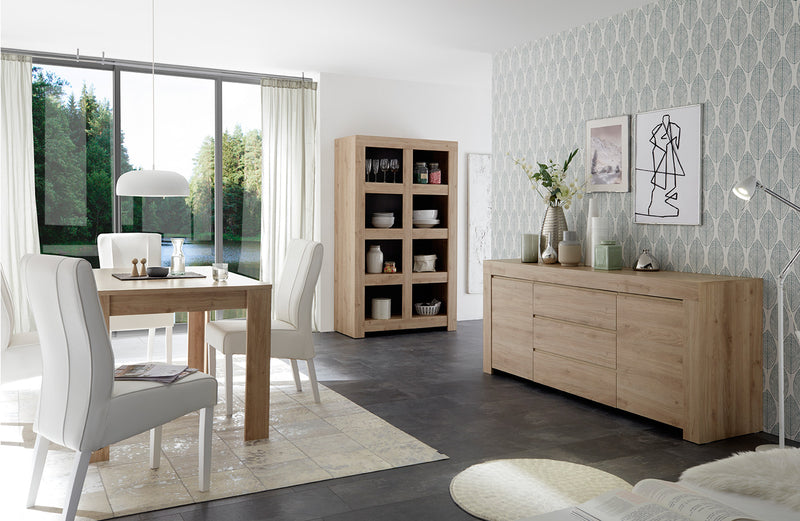 sala pranzo completa con tavolo credenza in legno rovere