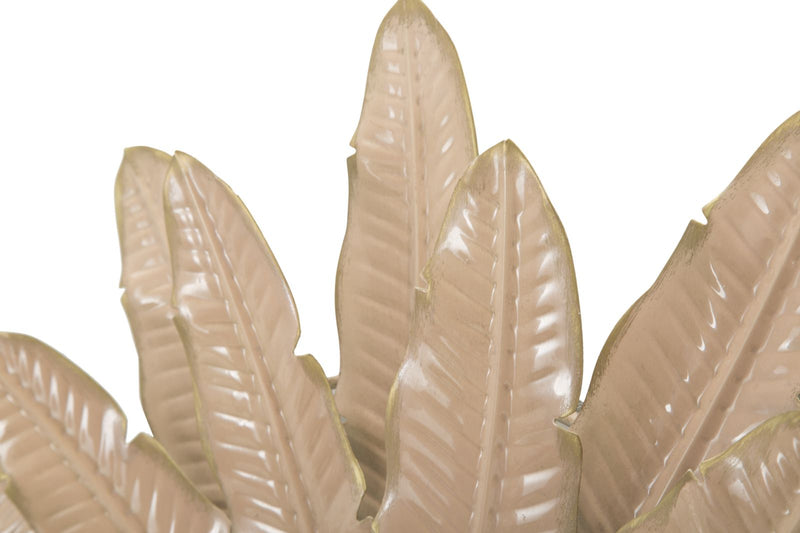 specchio moderno in metallo colore rosa