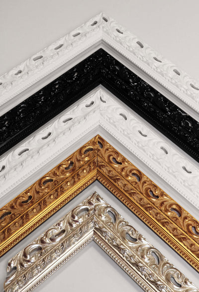 specchio classico cornice in legno foglia oro e figlia argento