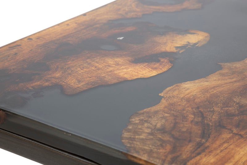 Tavolino cubo basso in legno di acacia base in metallo nero cm 40x40x45h