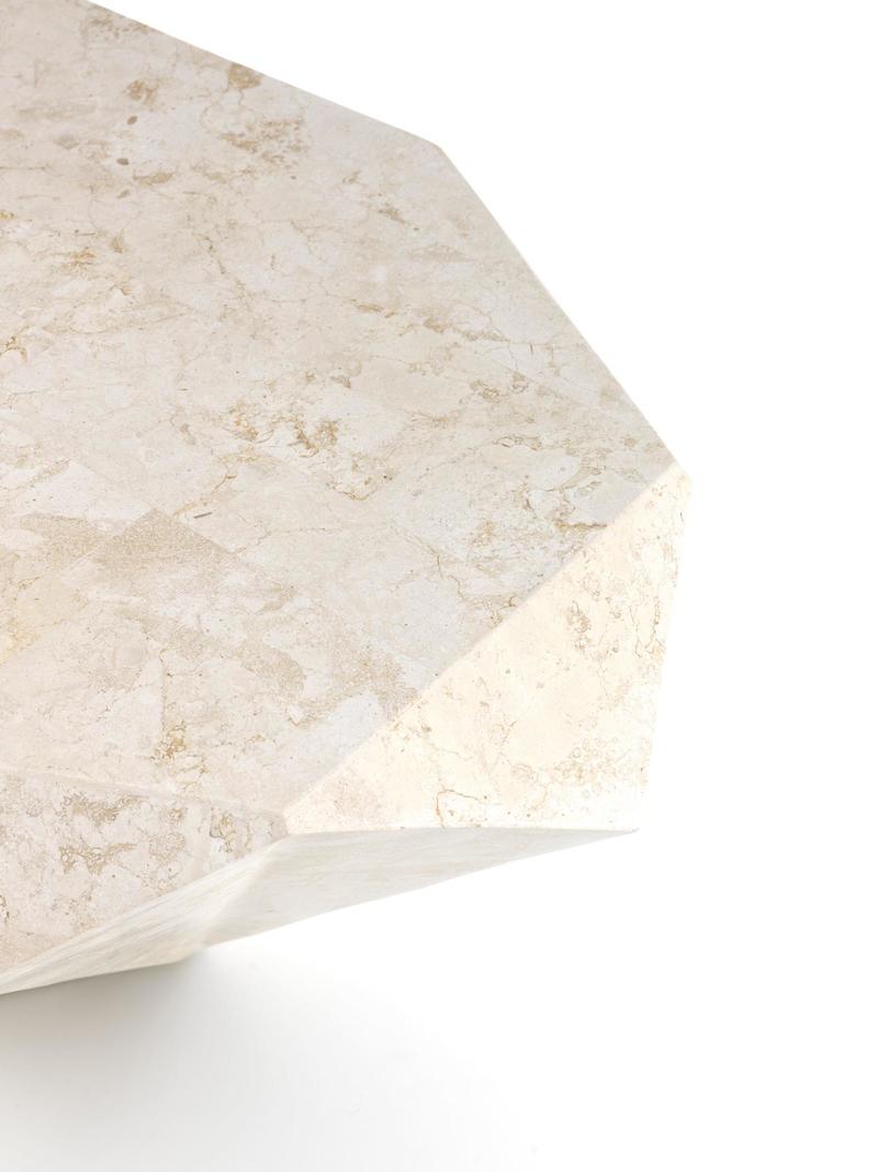 tavolino design da salotto pietra fossile colore beige