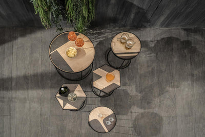 Tavolino da salotto rotondo con piano in legno e inserti in pietra cm Ø 35x45h