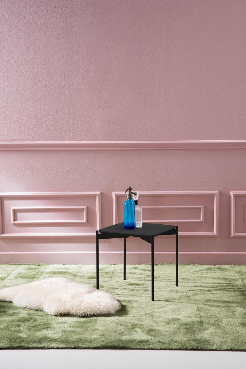Tavolino da salotto quadrato piano in ceramica gambe in metallo cm 45x45x45h - vari colori