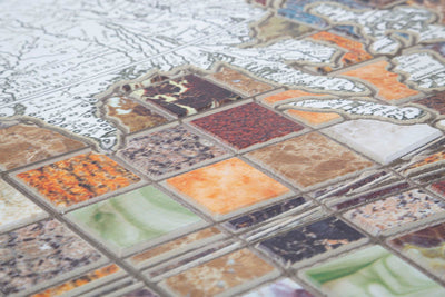 Tavolino da salotto basso piano in legno effetto mosaico con mappamondo cm Ø 91x27h