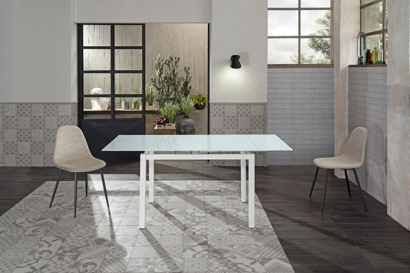 Baud - Tavolo da pranzo allungabile con piano in vetro bianco cm 75x110/170x75h