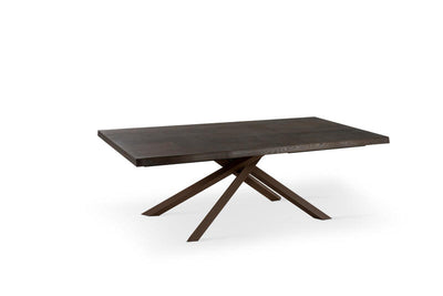 tavolo allungabile gambe ad incrocio in metallo ruggine piano in legno rovere termocotto