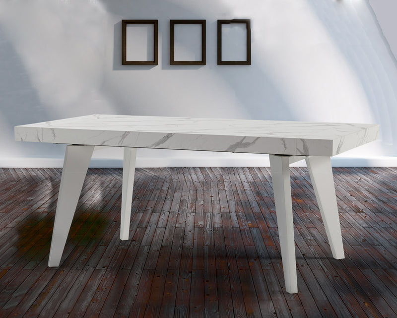 tavolo allungabile piano finitura pietra bianca gambe in legno bianco laccato