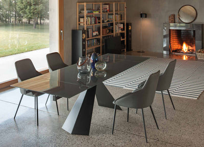 tavolo moderno allungabile piano in vetro antracite base in metallo