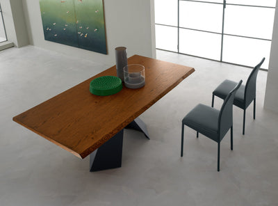 tavolo design struttura metallo grigio ardesia-RAL- 7015 piano rovere tinto noce canaletto bordo scortecciato 035