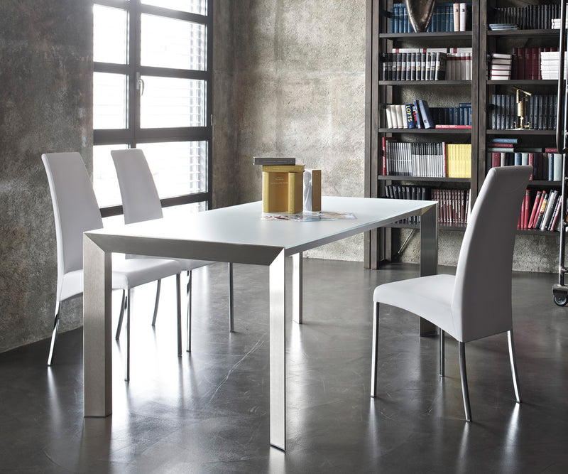 tavolo allungabile da pranzo Genio base M311 alluminio satinato piano C180S cristallo velvet antigraffio bianco opaco