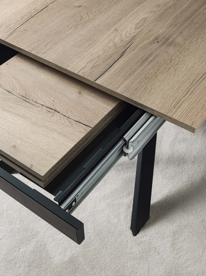 Domiziano - Tavolo allungabile design base in metallo piano in legno cm 160/270x90x75h - vari colori