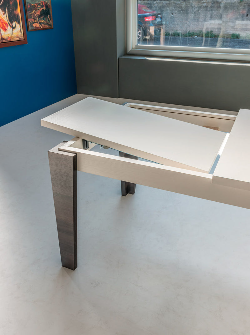 Dennis - Tavolo moderno allungabile in legno per soggiorno - vari modelli