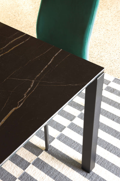 Miar Ceramico - Tavolo allungabile piano in ceramica marmo nero cm 140/230x90x77h - vari colori